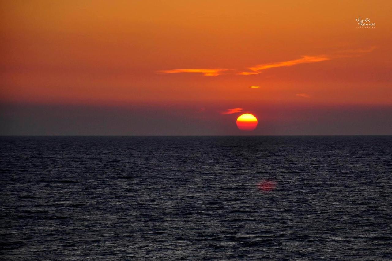 Sunset Cottage Paramonas  Екстер'єр фото