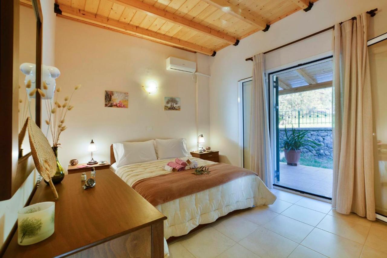 Sunset Cottage Paramonas  Екстер'єр фото