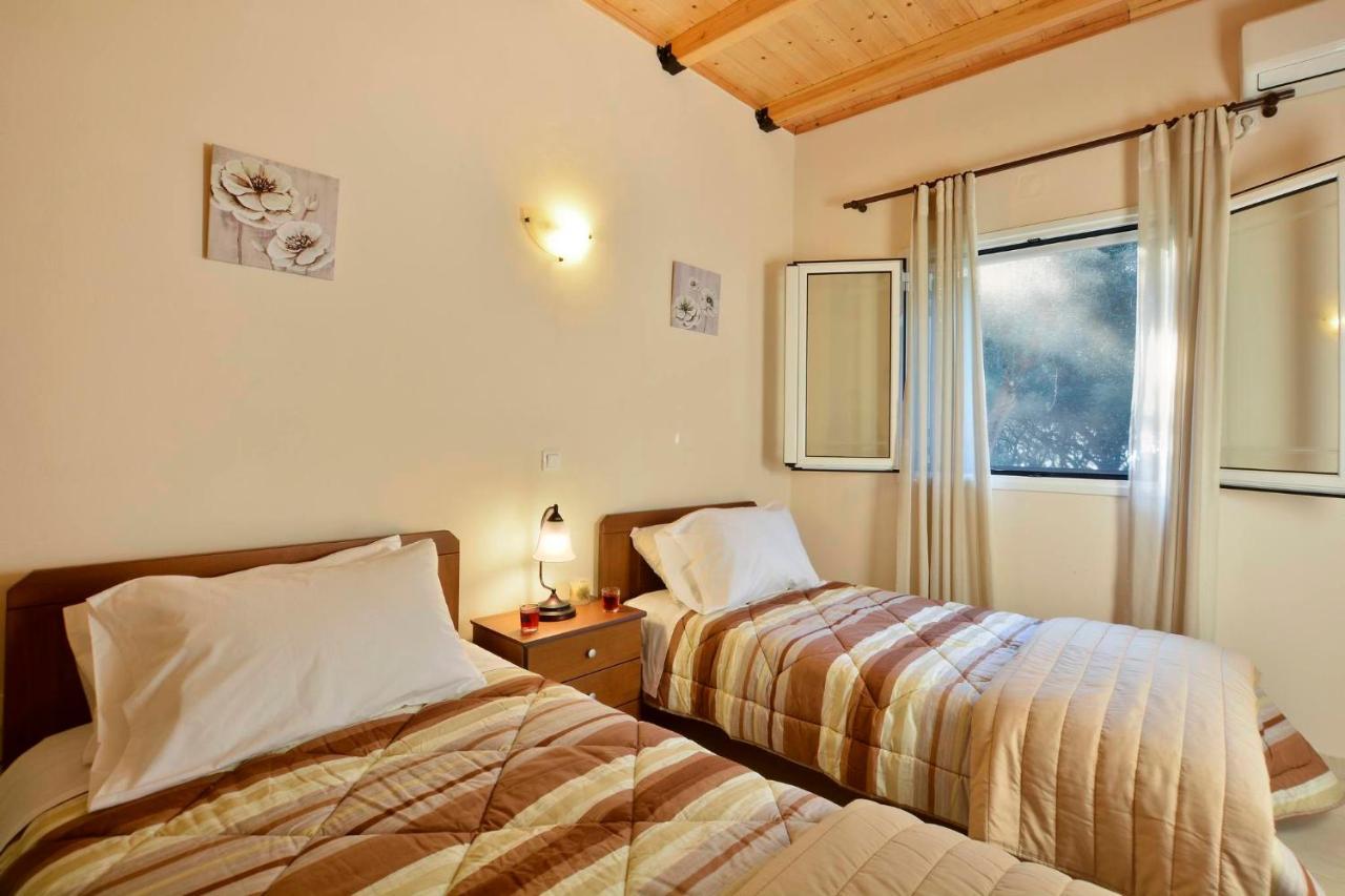 Sunset Cottage Paramonas  Екстер'єр фото
