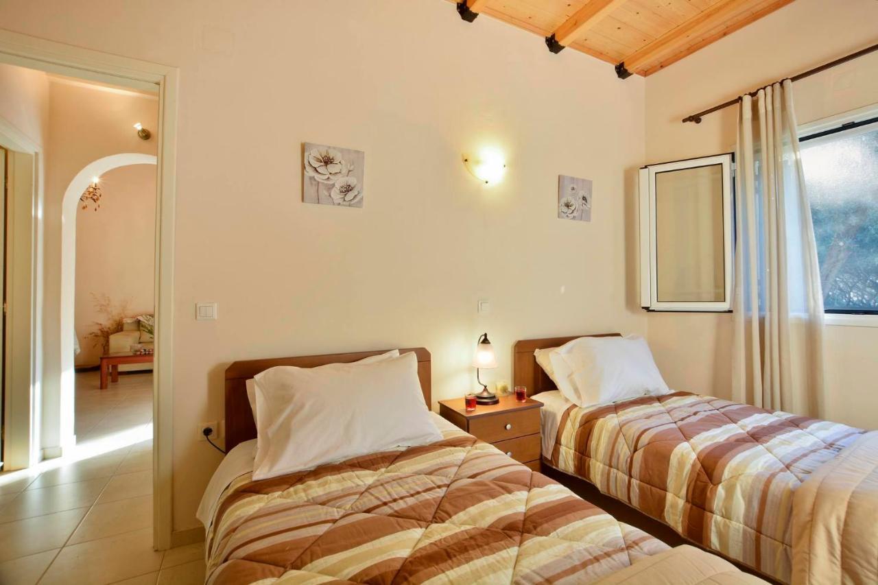 Sunset Cottage Paramonas  Екстер'єр фото