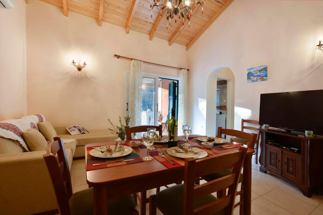 Sunset Cottage Paramonas  Екстер'єр фото